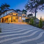 Sharapova Villa
