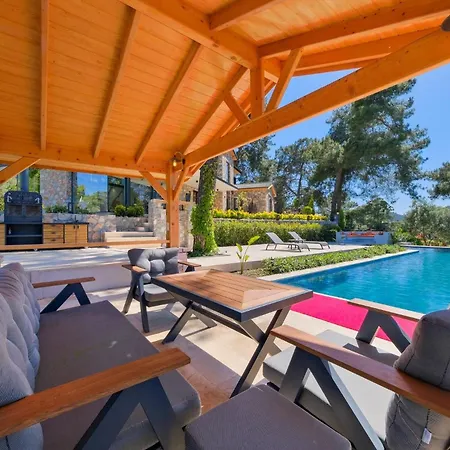 Sharapova Villa