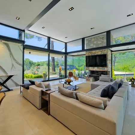 Sharapova Villa *