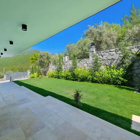 Sharapova Villa
