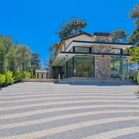 Sharapova Villa *