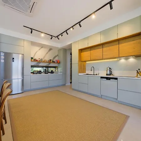 Sharapova Villa